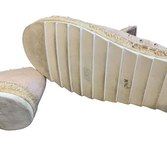 Marc Fisher Light Pink Studded Faux Suede Slip-On Espadrilles Size 7.5 - Picture 7 of 10